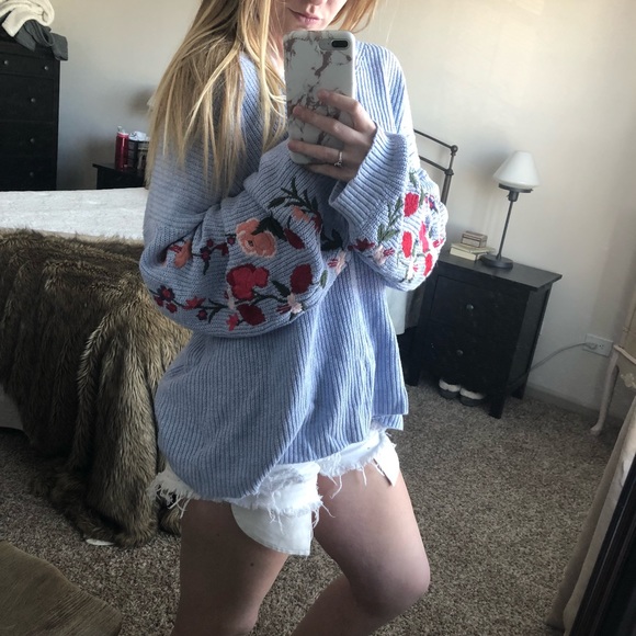 American Eagle Outfitters Sweaters - AE/ embroidered v-neck